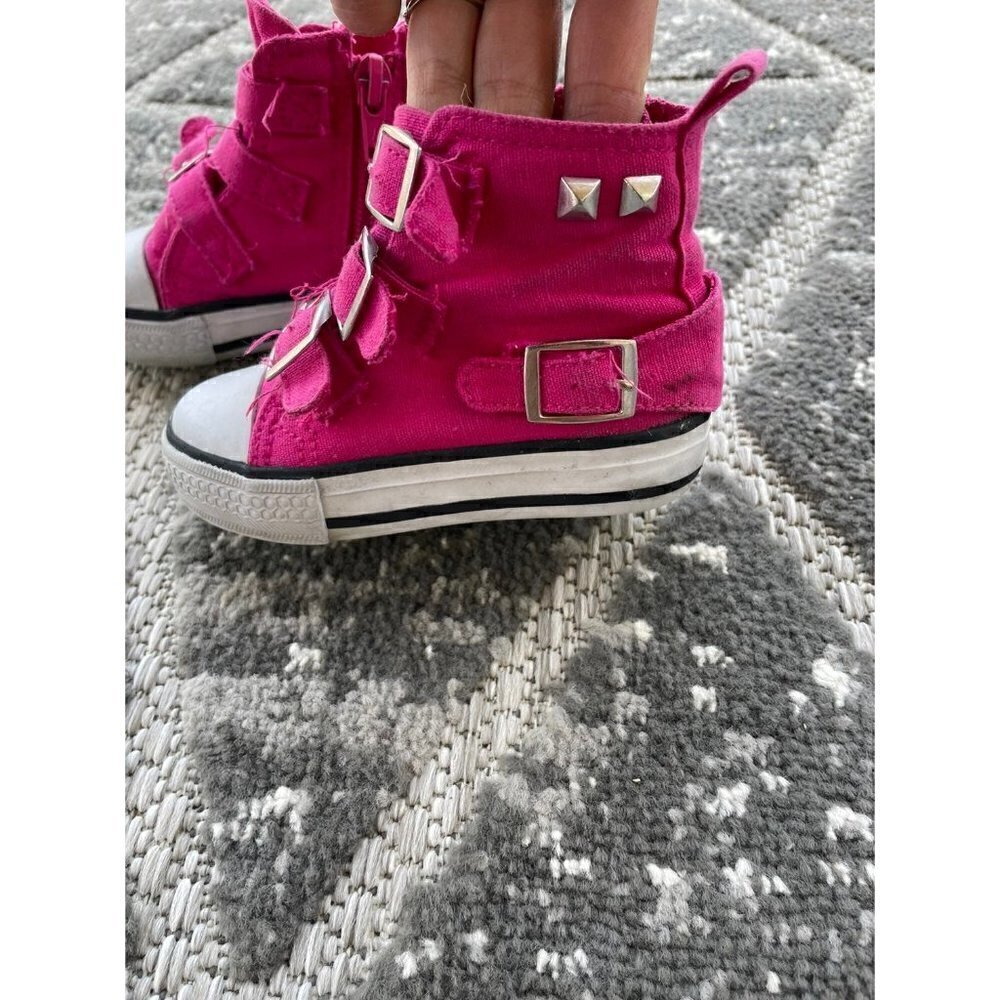 Girls Shoes - Picture 5 of 7